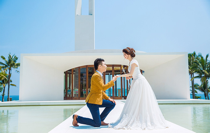 三亚海边浪漫求婚时刻