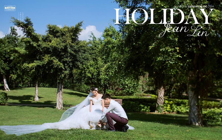 唯美婚纱照在黄昏日落时